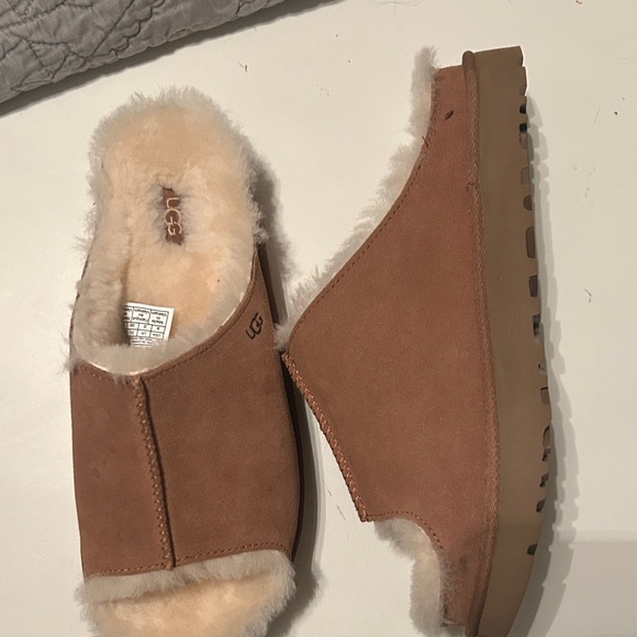 UGG Women’s Greenport Slide - Tan - Picture 7 of 10